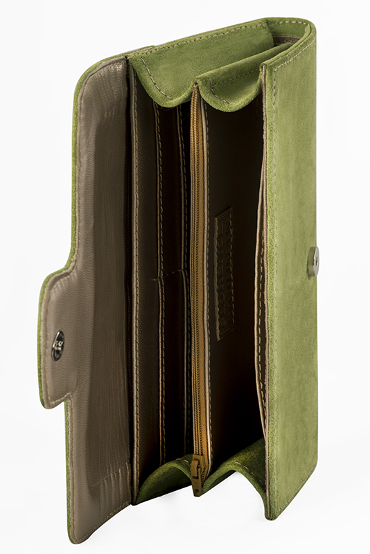 Portefeuille femme vert pistache et or doré haut de gamme. Personnalisation. Top view - Florence KOOIJMAN